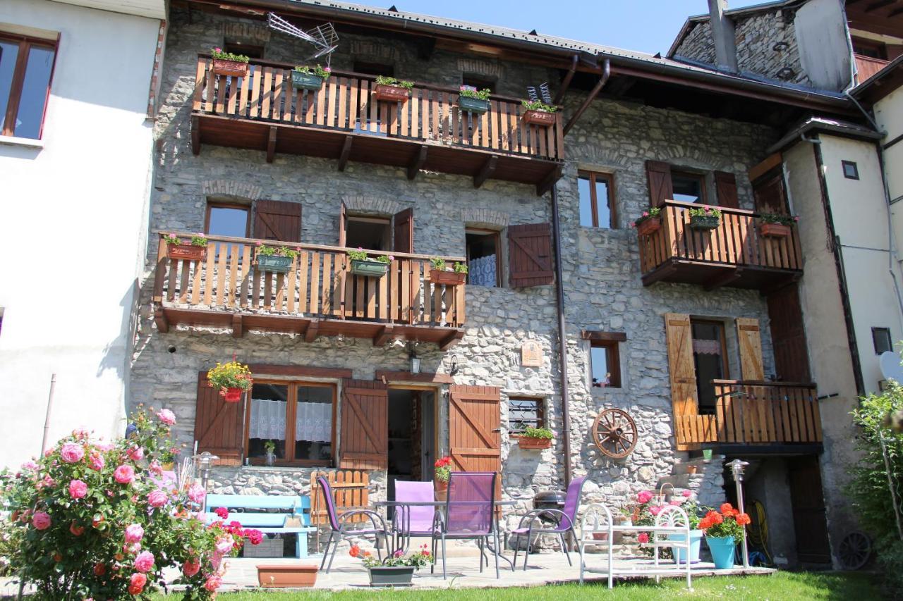 Juste Pour Le Plaisir Bed & Breakfast Saint-Pierre-d'Albigny Exterior photo